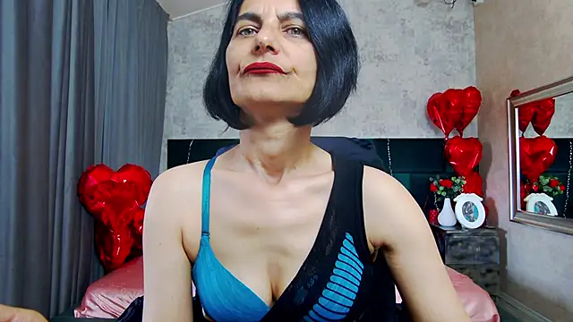 Snapshot of KalystaSwiss chatting on April 23, 2026, 5:41 am KalystaSwiss online show from April 23, 2026, 5:41 am