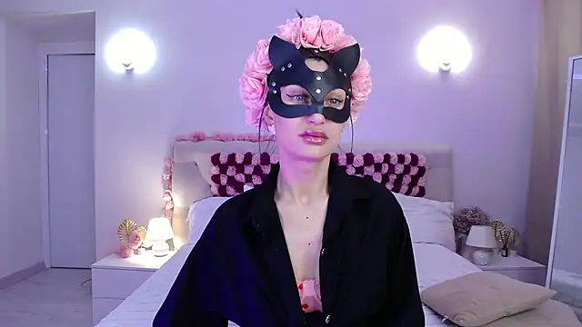 AriannaCruise online show from May 5, 2026, 3:03 am