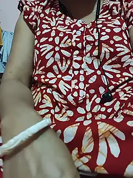 Cute-Kayra online show from May 30, 2026, 11:40 am