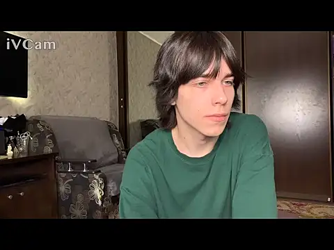 Snapshot of mason_silver chatting on April 8, 2026, 10:15 am mason silver online show from April 8, 2026, 10:15 am