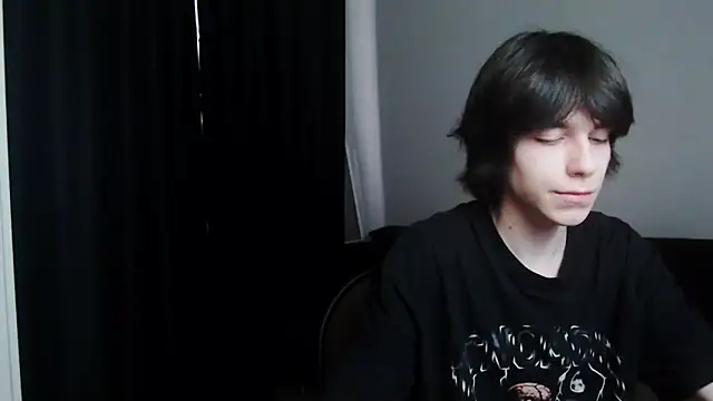 Snapshot of mason_silver chatting on April 12, 2026, 7:24 am mason silver online show from April 12, 2026, 7:24 am