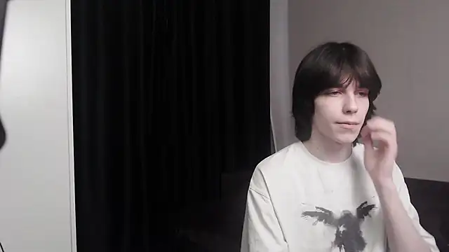 Snapshot of mason_silver chatting on April 24, 2026, 9:45 am mason silver online show from April 24, 2026, 9:45 am