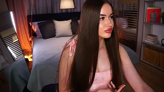 Snapshot of RoseExpose chatting on April 1, 2026, 3:42 pm RoseExpose online show from April 1, 2026, 3:42 pm