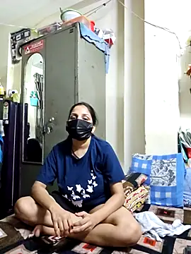 sexygirlsind1 online show from April 16, 2026, 6:41 pm