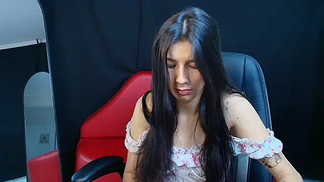 Snapshot of jazminswee chatting on May 8, 2026, 9:53 pm jazminswee online show from May 8, 2026, 9:53 pm