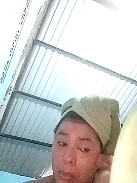 Snapshot of Alin_Phone chatting on March 29, 2026, 1:38 am Alin Phone online show from March 29, 2026, 1:38 am