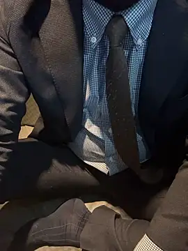 Snapshot of RYUICHI_1919 chatting on April 6, 2026, 10:38 am RYUICHI 1919 online show from April 6, 2026, 10:38 am