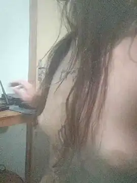 Docecastainha online show from May 22, 2026, 2:19 am