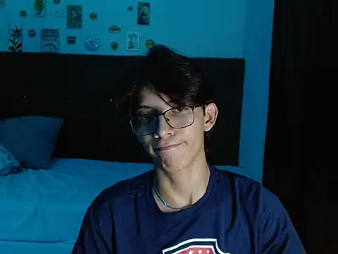 VazacGaming online show from May 18, 2026, 4:07 am