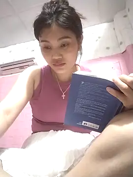 Saryloveparadise online show from March 31, 2026, 5:46 pm