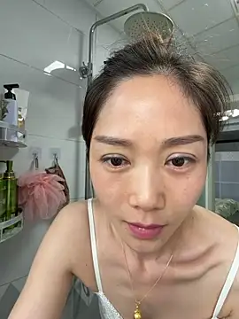 yuanpu0925 online show from April 13, 2026, 12:05 am