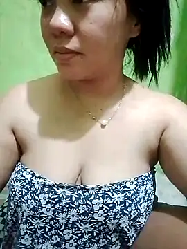 Snapshot of sweety_honey27 chatting on April 11, 2026, 12:31 pm sweety honey27 online show from April 11, 2026, 12:31 pm