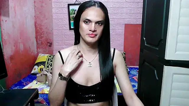 Bella CiaoX online show from April 6, 2026, 10:54 pm
