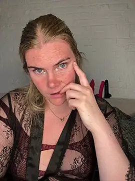 SexyBlondJoanna-Exclusief online show from April 22, 2026, 5:14 pm