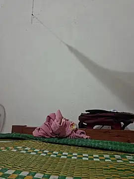 hanameo online show from April 22, 2026, 2:51 pm