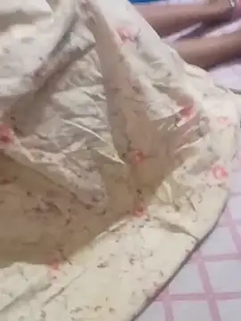 VIKASHW online show from April 15, 2026, 7:43 pm