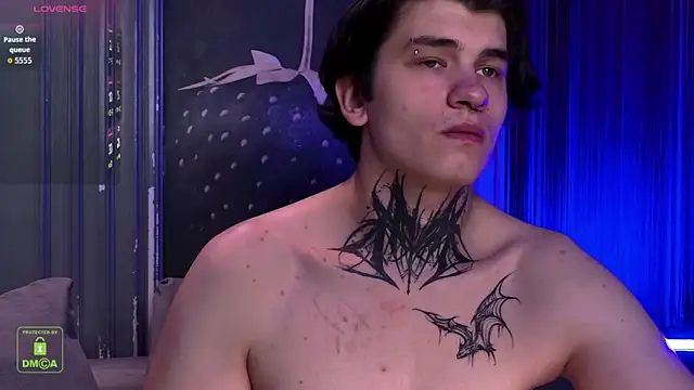 BertyThompson online show from April 13, 2026, 4:01 pm