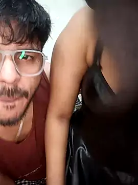 MIDNIGHT STAR110 online show from March 29, 2026, 1:22 pm