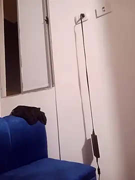 Snapshot of miguellccadena chatting on April 9, 2026, 5:40 am miguellccadena online show from April 9, 2026, 5:40 am