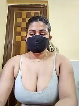Snapshot of Rimi40464 chatting on April 3, 2026, 9:18 am Rimi40464 online show from April 3, 2026, 9:18 am