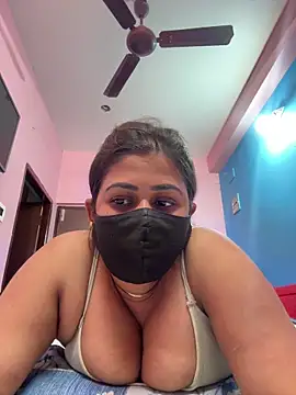 Snapshot of Rimi40464 chatting on April 23, 2026, 5:04 pm Rimi40464 online show from April 23, 2026, 5:04 pm