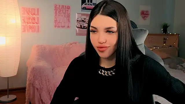 Snapshot of molly_rettyy chatting on April 19, 2026, 4:34 am molly rettyy online show from April 19, 2026, 4:34 am