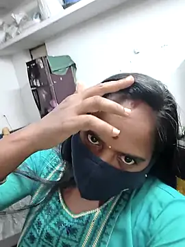 Tamil Sangeetha online show from April 12, 2026, 2:22 pm
