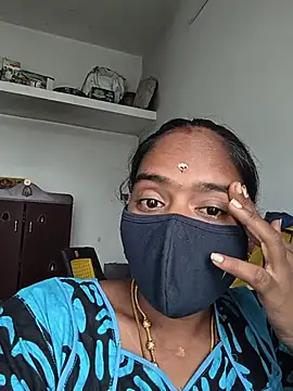Tamil Sangeetha online show from May 15, 2026, 11:45 pm