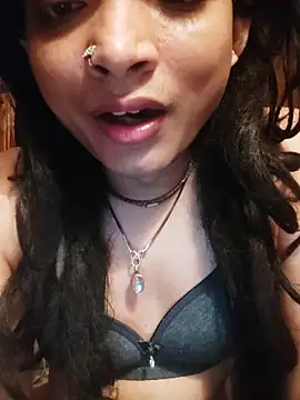 SweetTsAngel online show from May 12, 2026, 6:38 pm
