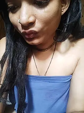 Snapshot of SweetTsAngel chatting on July 1, 2026, 2:35 am SweetTsAngel online show from July 1, 2026, 2:35 am