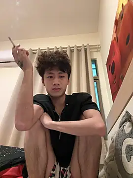 Snapshot of sexyboy-3525 chatting on May 9, 2026, 5:01 am sexyboy-3525 online show from May 9, 2026, 5:01 am
