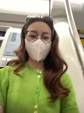 Snapshot of meimeibuguai chatting on July 2, 2026, 12:00 pm meimeibuguai online show from July 2, 2026, 12:00 pm