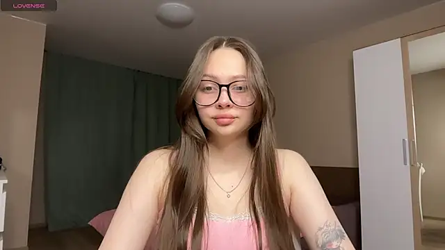 NIKAGPT online show from June 22, 2026, 10:29 pm