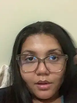 Snapshot of viviboraaaa chatting on May 7, 2026, 12:38 am viviboraaaa online show from May 7, 2026, 12:38 am