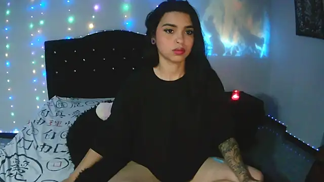 Snapshot of Luna_Velvet7 chatting on May 19, 2026, 5:36 am Luna Velvet7 online show from May 19, 2026, 5:36 am