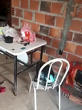 Snapshot of menina______veneno chatting on April 1, 2026, 8:28 pm menina veneno online show from April 1, 2026, 8:28 pm