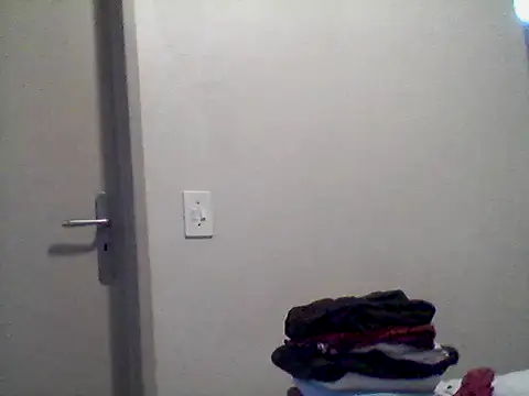 PinkRose250 online show from April 15, 2026, 3:52 pm