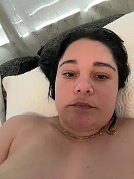 Snapshot of JesslatinaVIP chatting on April 3, 2026, 9:57 pm JesslatinaVIP online show from April 3, 2026, 9:57 pm