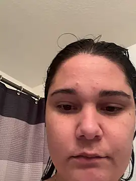 Snapshot of JesslatinaVIP chatting on April 8, 2026, 12:32 am JesslatinaVIP online show from April 8, 2026, 12:32 am