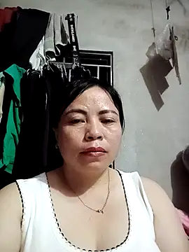 -Hami- online show from May 12, 2026, 8:17 pm