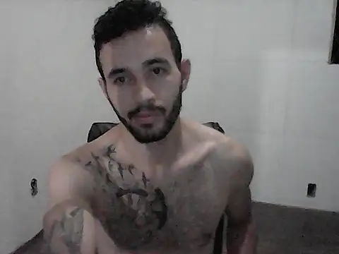 NoxxVx online show from April 30, 2026, 1:12 am