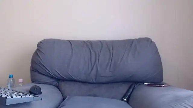 Snapshot of xxZoeyx chatting on November 16, 2025, 5:35 am xxZoeyx online show from November 16, 2025, 5:35 am