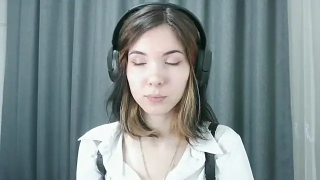 RubyBooby online show from May 1, 2026, 5:17 pm