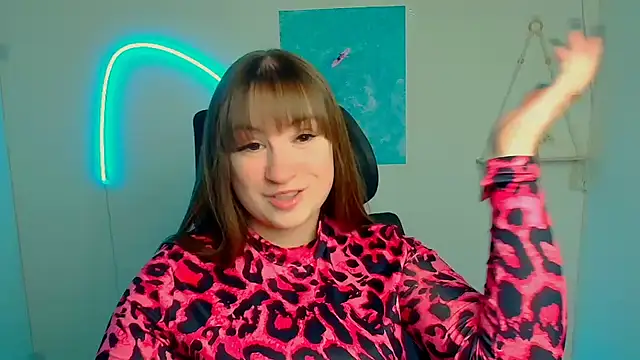 Tiffani Angel online show from April 13, 2026, 11:16 am