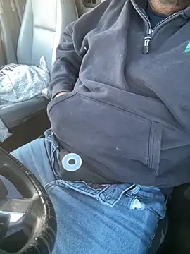 jlc069 online show from April 8, 2026, 10:37 am