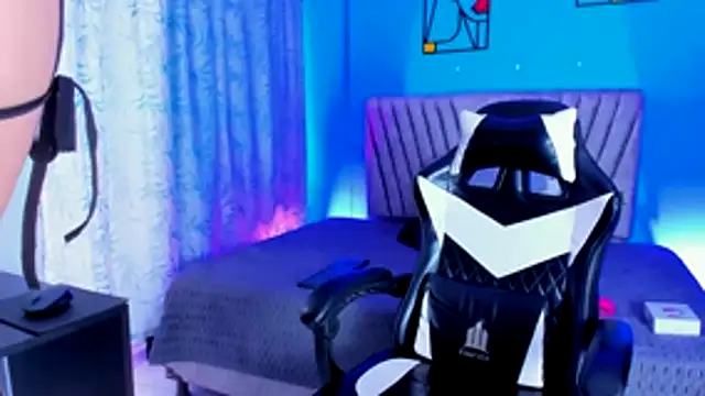 Snapshot of KathalinaRivas chatting on May 24, 2026, 7:41 pm KathalinaRivas online show from May 24, 2026, 7:41 pm