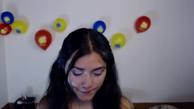 FreyaRouge online show from June 24, 2026, 5:56 pm