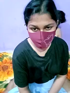 Snapshot of Jerin_Couple61 chatting on April 15, 2026, 6:15 pm Jerin Couple61 online show from April 15, 2026, 6:15 pm