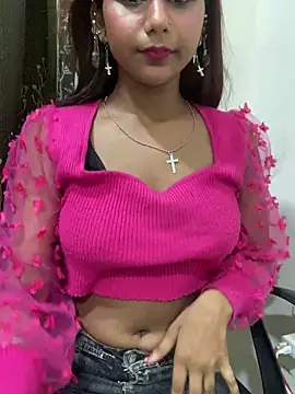Snapshot of Cutiepie- chatting on April 28, 2026, 2:27 am Cutiepie- online show from April 28, 2026, 2:27 am