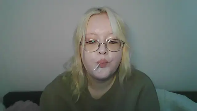 Elayne Sweet online show from April 10, 2026, 8:08 am